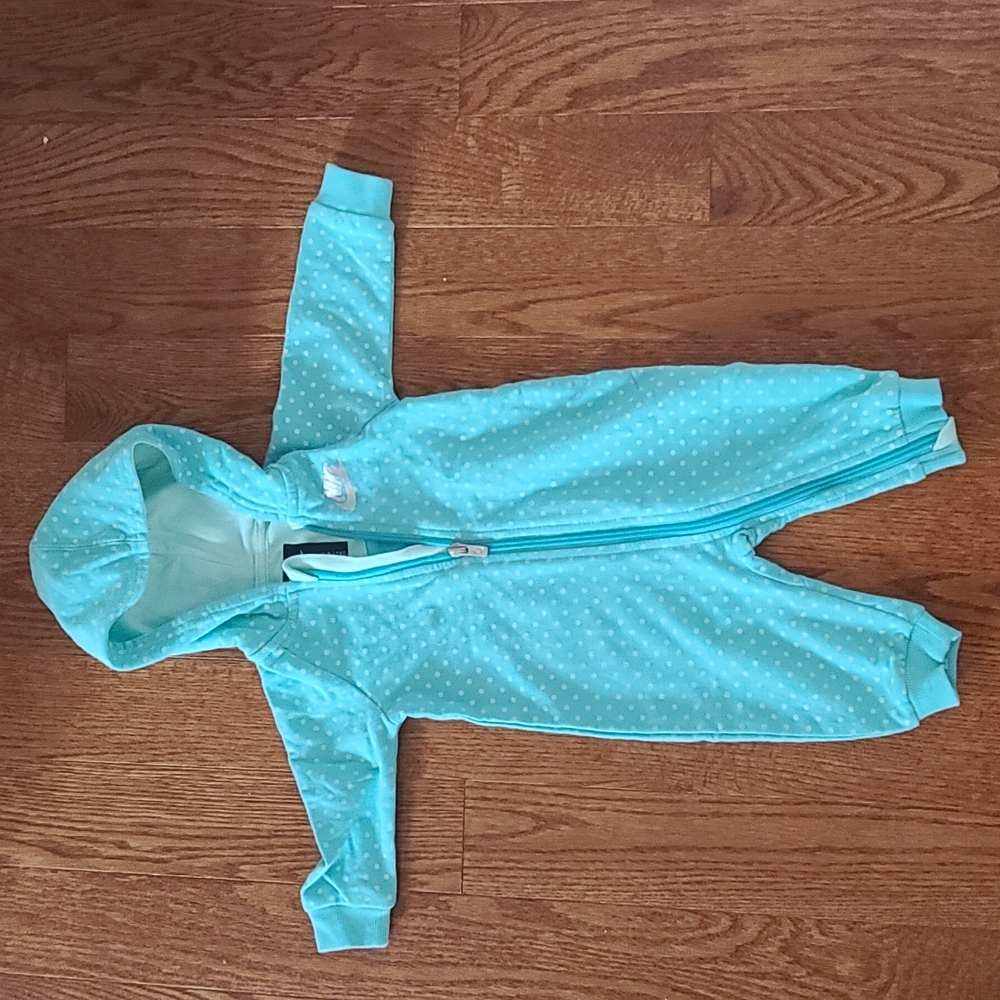 Nike Baby Romper (6 months)